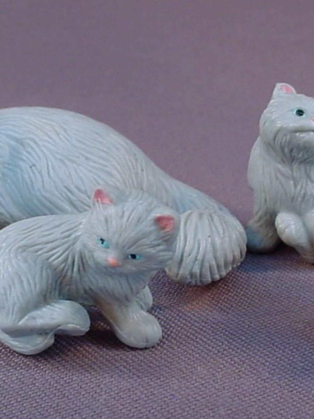Kitty In My Pocket #54 Jenny Gray Persian Cat Family, Mother And 3 Kittens